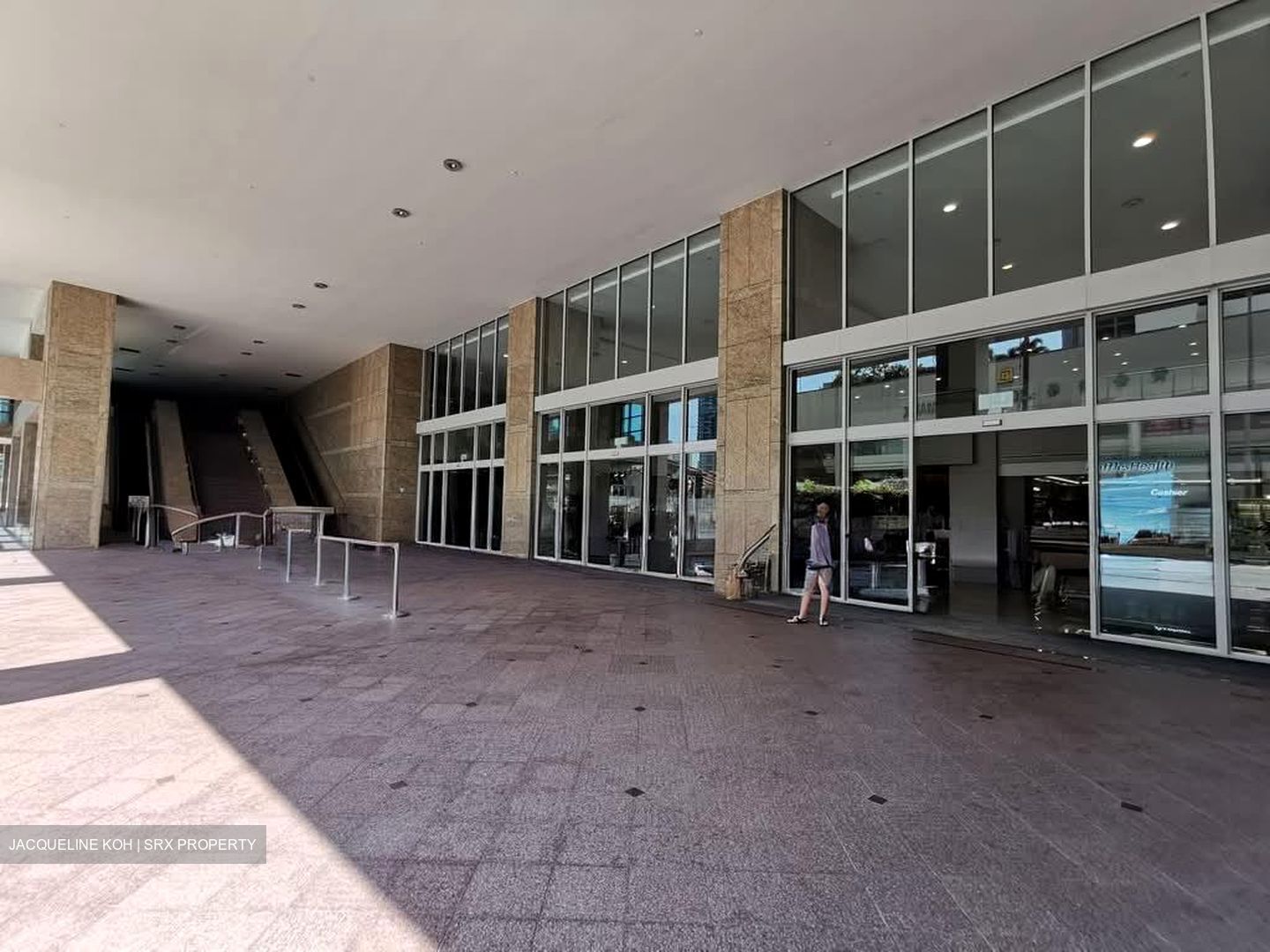 Bugis MRT (D7), Retail #540082371